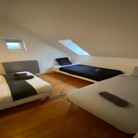 In Teille With Private Pool & Garden *